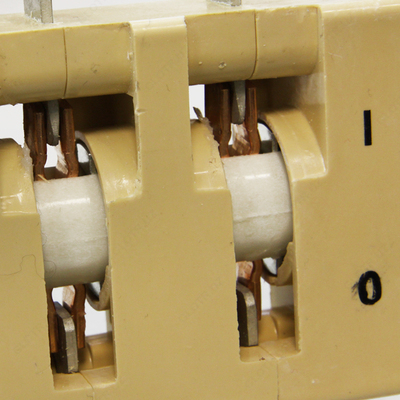 Выключатель-разъединитель ВР32-31А30220-00УХЛ3