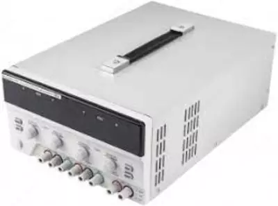 МЕГЕОН 37303 — трехканальный источник питания