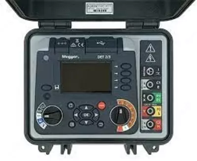 DET2/3 — измеритель сопротивления заземления (базовая комплектация)
