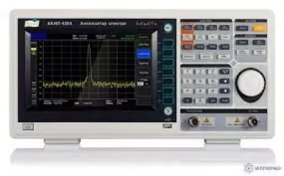 DSA832-TG — анализатор спектра с трекинг-генератором