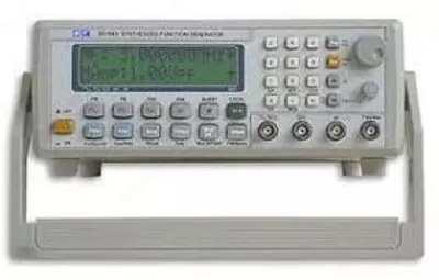 МЕГЕОН 02015 — генератор сигналов специальной формы