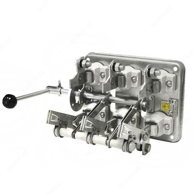 Рубильник РБ-4М/2Л левый привод